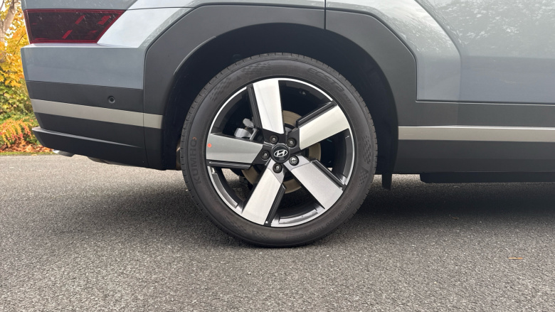 Hyundai SANTA FE 1.6 TGDi Hybrid Ultimate 5dr 4WD Auto Hybrid Estate